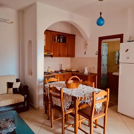 Mina Apartment Durrës